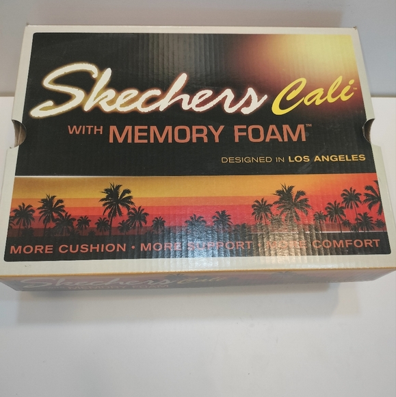 Skechers Womens Cozy Campfire-Staying In Bootie Slippers Size 5 Light Pink - Picture 9 of 10